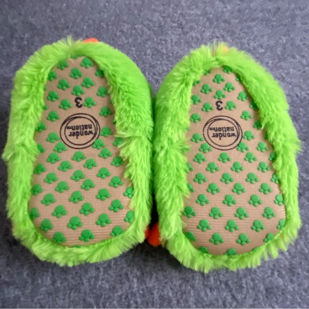 Wonder Nation Baby Slippers Shoes Size‎ 3 Green Slip On Fuzzy New